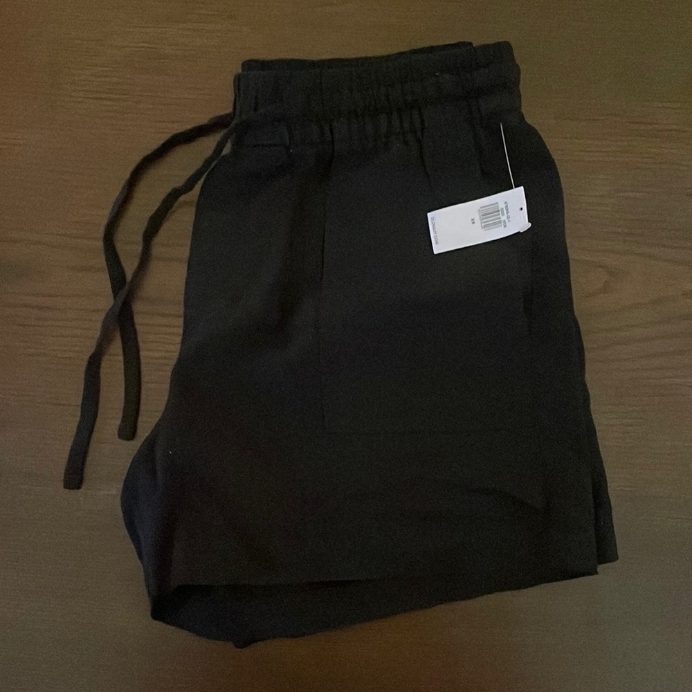 Old Navy cavas shorts